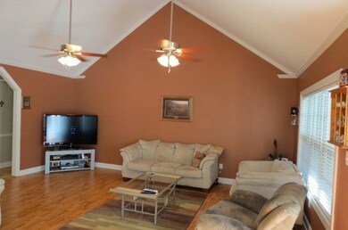 455 Heritage Dr unit 6, Macon, GA 31210 - photo 4