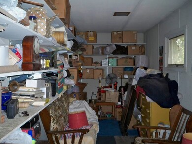 7540 Mountain Ln, Stroudsburg, PA 18360 - photo 3