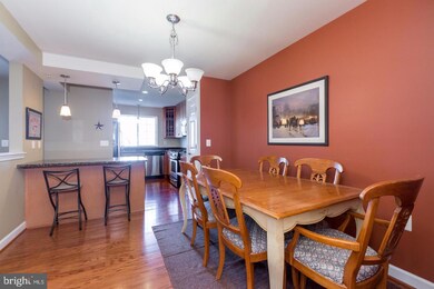 4113 S Four Mile Run Dr unit 304, Arlington, VA 22204 - photo 4