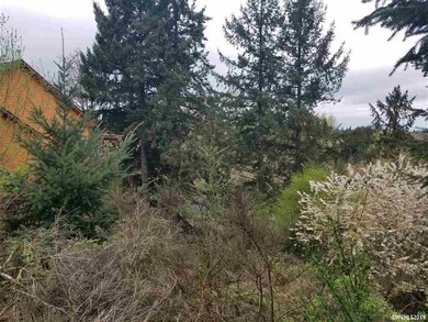 469 La Cresta Dr SE, Salem, OR 97306 - photo 2