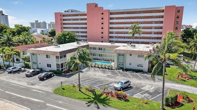 1450 N Riverside Dr unit 102, Pompano Beach, FL 33062 - photo 4