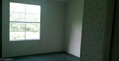 5096 Waynick Meadow Rd, Asheboro, NC 27205 - photo 5