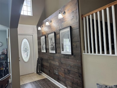 1449 Kaffir Lily Ct, Trinity, FL 34655 - photo 2