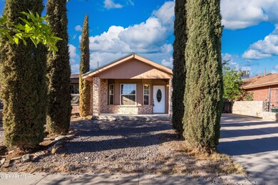 267 Barrel Cactus Dr, Horizon City, TX 79928 - photo 2