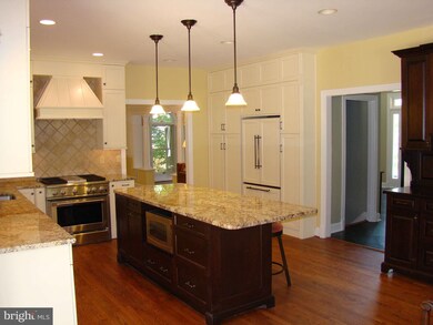 21 Hickory Knoll Ct, Lutherville Timonium, MD 21093 - photo 7