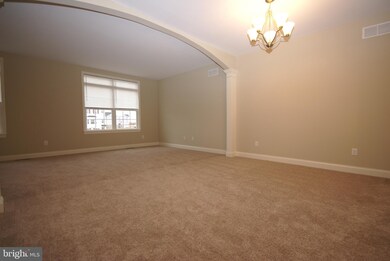 303 S Parkway Dr, Middletown, DE 19709 - photo 2