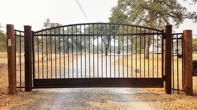 Rocking Horse Front Gate