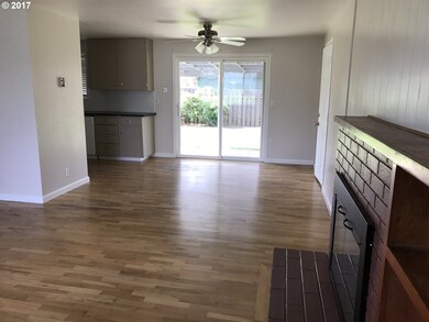 Living Room/Dining Room