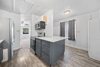 4201 Sexton Dr, Columbus, OH 43228 - photo 3