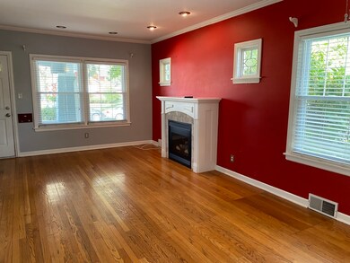 1577 Henry Ave, Des Plaines, IL 60016 - photo 4