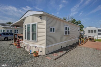 337 Pine Cone Dr, Berlin, MD 21811 - photo 6