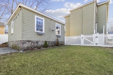 15 Mendelssohn St unit 1, Roslindale, MA 02131 - photo 5