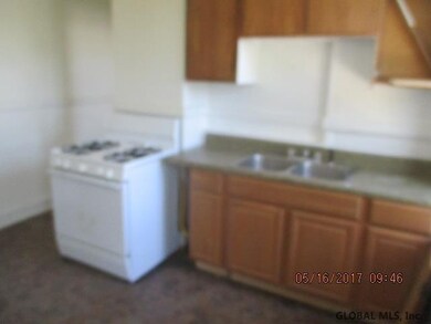 21 O Connell St, Albany, NY 12209 - photo 4