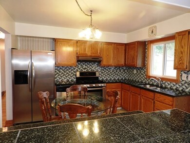 2726 Sallmon Ave, Waukegan, IL 60087 - photo 4