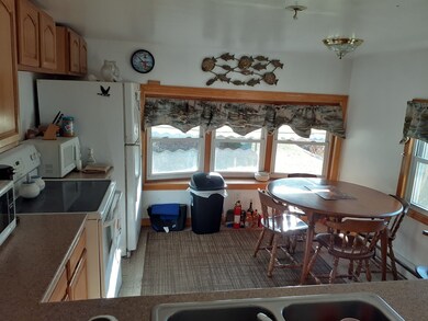 60 Kin Ct, Wareham, MA 02571 - photo 3