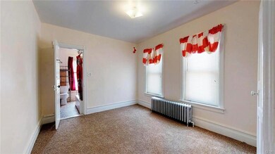 640 N Lumber St, Allentown, PA 18102 - photo 5