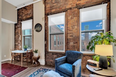 112 W Washington Blvd unit 422, Fort Wayne, IN 46802 - photo 3