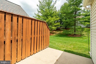 165 Hickory Ln, Reading, PA 19610 - photo 4