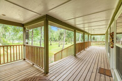 20302 Ramble Wood Dr, Brazoria, TX 77422 - photo 4