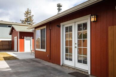 19-web-or-mls-200 SW McKinley Ave (19 of
