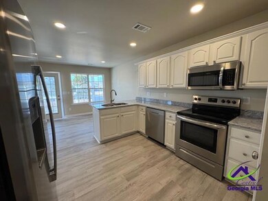 101 Springfield Ln, Warner Robins, GA 31088 - photo 4