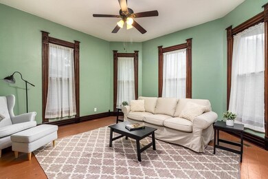 522 S Gharkey St, Muncie, IN 47305 - photo 2