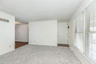 830 NW 15th St, Blue Springs, MO 64015 - photo 5