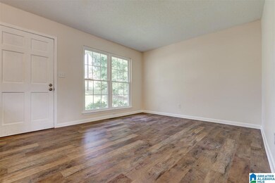 2605 6th St NE, Center Point, AL 35215 - photo 6