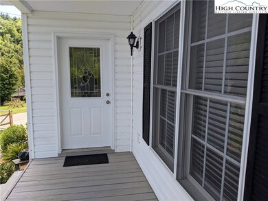 Covered front deck!