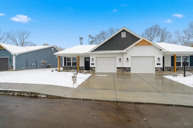 85 Timber Creek Dr, Carlisle, OH 45005 - photo 3