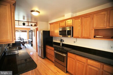 10242 Arizona Cir, Bethesda, MD 20817 - photo 4