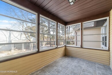 Samantha Sandoz 8B Alpine Road, Whiting,
