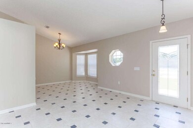 5710 Fay Blvd-15