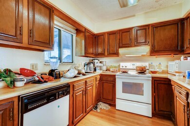 58655867 Forest Hills Columbus-large-004