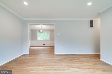 9004 Anna Dr, Clinton, MD 20735 - photo 6