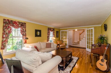 96 Camelot Dr, Bedford, NH 03110 - photo 4