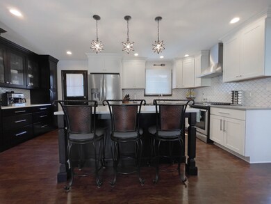 1011 Dawes Ave, Wheaton, IL 60189 - photo 4