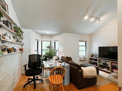 124 Hancock St unit 3, Cambridge, MA 02139 - photo 3