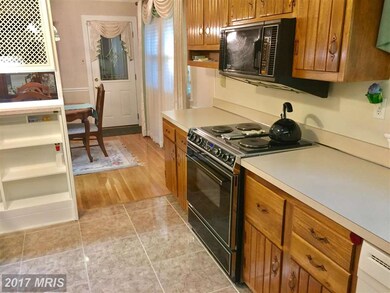 3120 Castleleigh Rd, Silver Spring, MD 20904 - photo 5