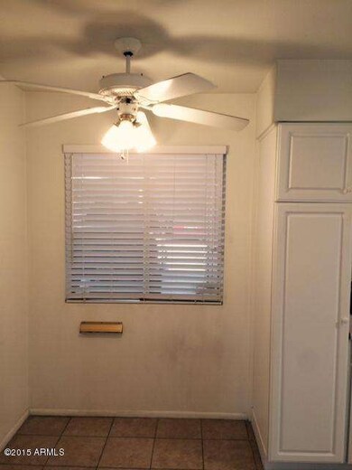 10879 W Santa fe Dr, Sun City, AZ 85351 - photo 7