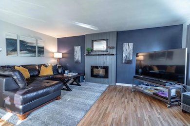 509 W Douglas Ave, Fergus Falls, MN 56537 - photo 5