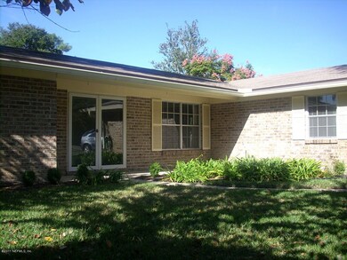 4674 Scarlet Ct, Jacksonville, FL 32210 - photo 2