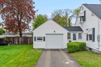 846 Howe St, Manchester, NH 03103 - photo 4