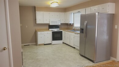 788 Newport Rd, Fayetteville, NC 28314 - photo 7