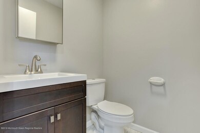 15Bathroom