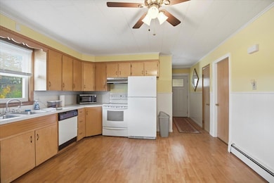 4 Highland Ave, Lewiston, ME 04240 - photo 6