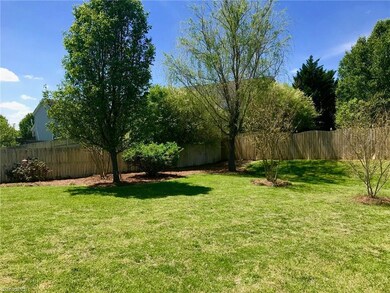 Nicely landscaped, flat backyard!