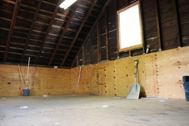 24 Beech St, Lowell, MA 01850 - photo 6