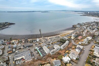 432 Humphrey St unit 3, Swampscott, MA 01907 - photo 2
