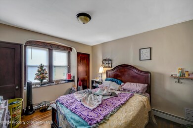 1642 Farr St unit REAR, Scranton, PA 18504 - photo 5